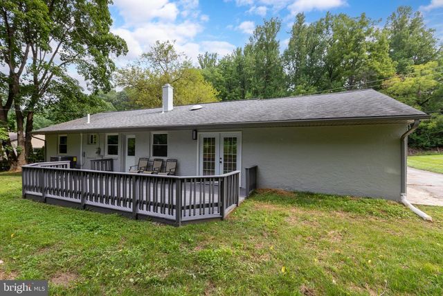 1016 W BOOT RD, Downingtown, PA 19335