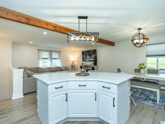 500 CROSSCREEK TRAIL, Pelham, AL 35124