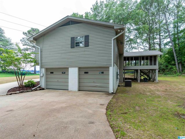500 CROSSCREEK TRAIL, Pelham, AL 35124