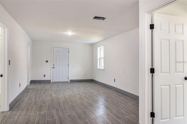 205 E CORNELL STREET, Avon Park, FL 33825