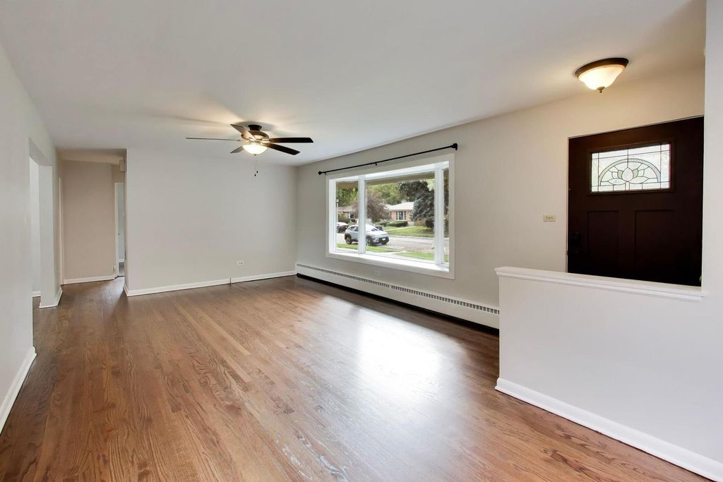 8631 Central Park Avenue, Skokie, IL 60076 — photo 4