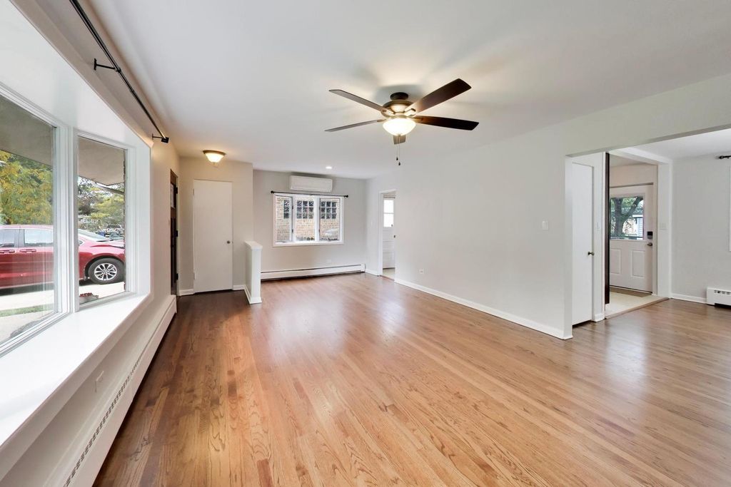 8631 Central Park Avenue, Skokie, IL 60076 — photo 5