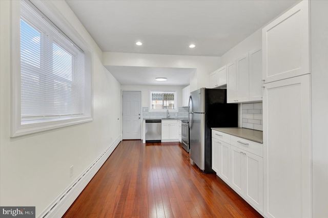 3336 E THOMPSON ST, Philadelphia, PA 19134