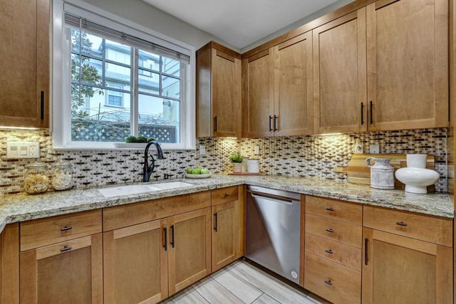 136 Avellino Way, Mountain View, CA 94043