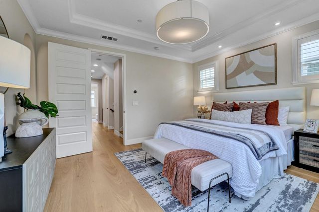 136 Avellino Way, Mountain View, CA 94043