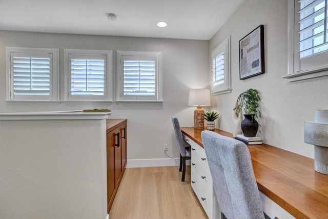 136 Avellino Way, Mountain View, CA 94043