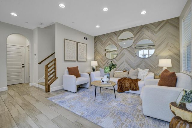 136 Avellino Way, Mountain View, CA 94043