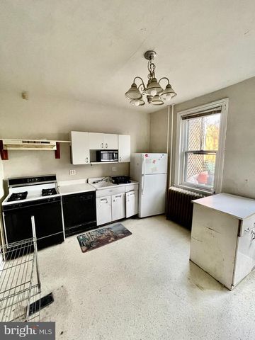 3650 CALUMET ST, Philadelphia, PA 19129