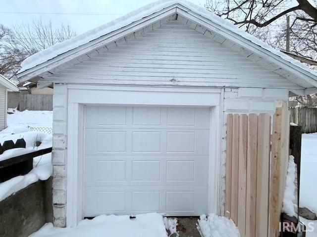 1122 Milton Street, South Bend, IN 46613