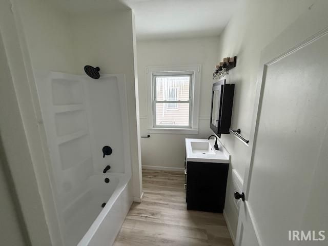 1122 Milton Street, South Bend, IN 46613