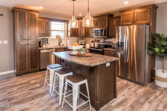 5314 WESTWARD LANE, Jefferson City, MO 65109