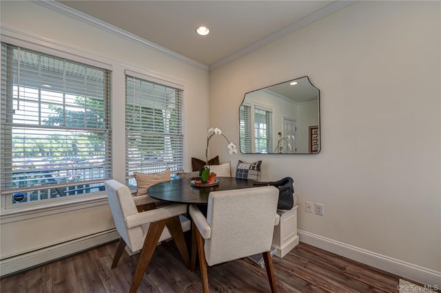 7 Nathan Hale Drive A, Huntington, NY 11743