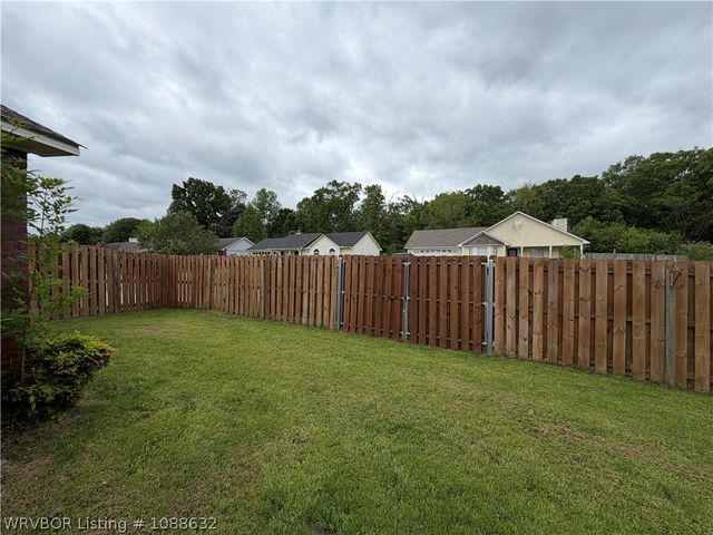 291 Azalea Drive, Greenwood, AR 72936