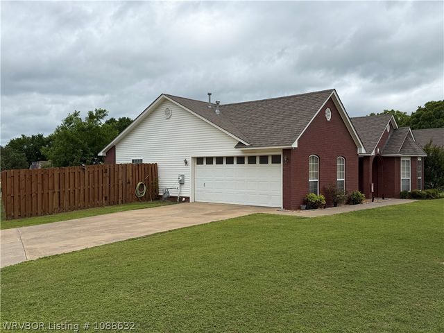 291 Azalea Drive, Greenwood, AR 72936