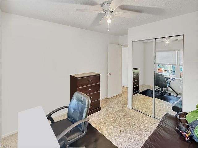 701 Meherrin River Ct Apt D, Chesapeake, VA 23320