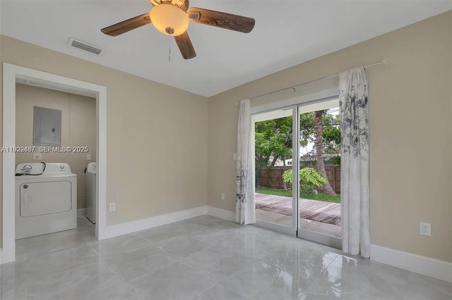 9241 SW 204th Ter 0, Cutler Bay, FL 33189