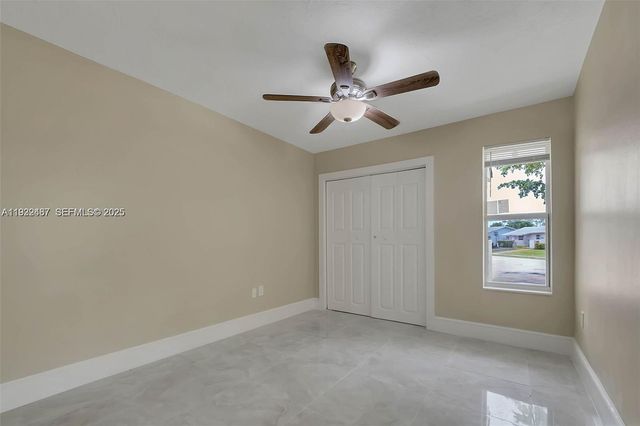9241 SW 204th Ter 0, Cutler Bay, FL 33189
