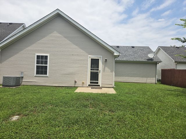 5031 Nina Marie Ave, Murfreesboro, TN 37129