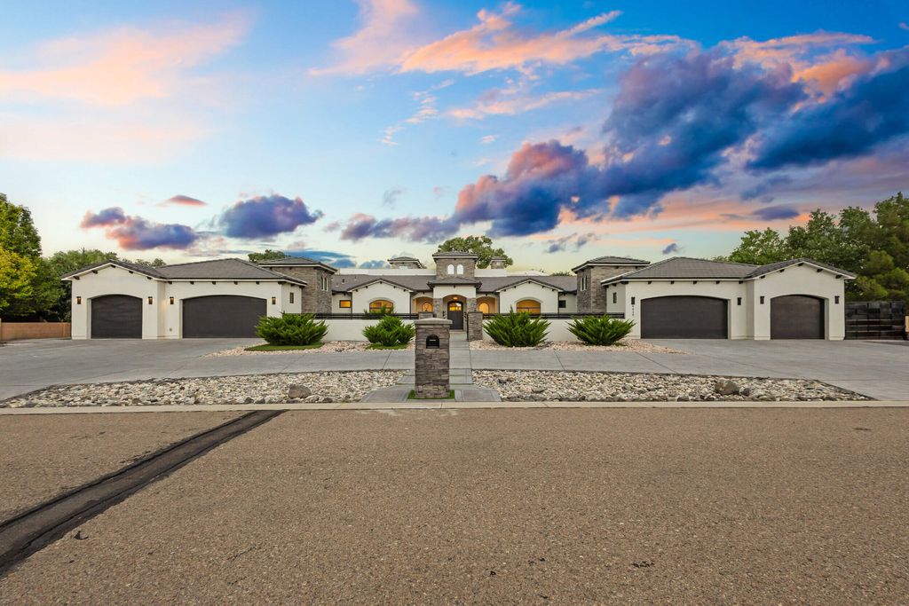 9419 BLACK FARM Lane NW, Albuquerque, NM 87114