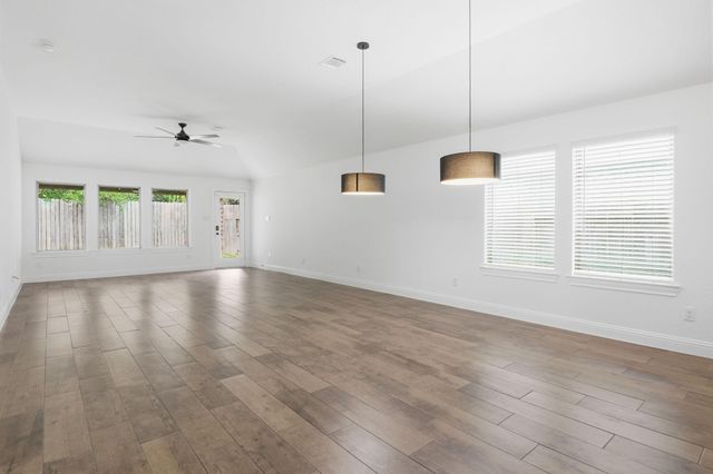 21823 Rose Maris Lane, Tomball, TX 77377