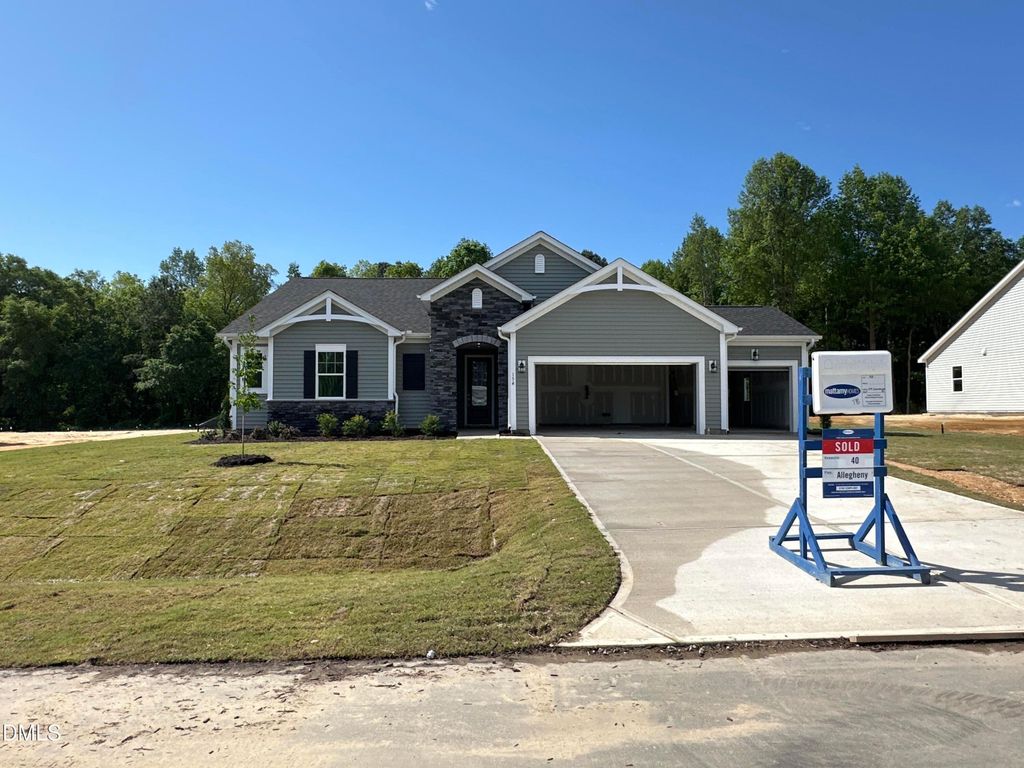 154 Clarabella Drive, Fuquay Varina, NC 27526