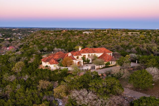 2121 Landmark Lane, Kerrville, TX 78028
