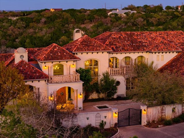 2121 Landmark Lane, Kerrville, TX 78028