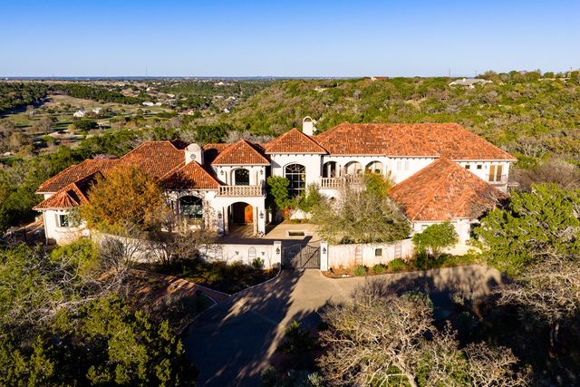 2121 Landmark Lane, Kerrville, TX 78028