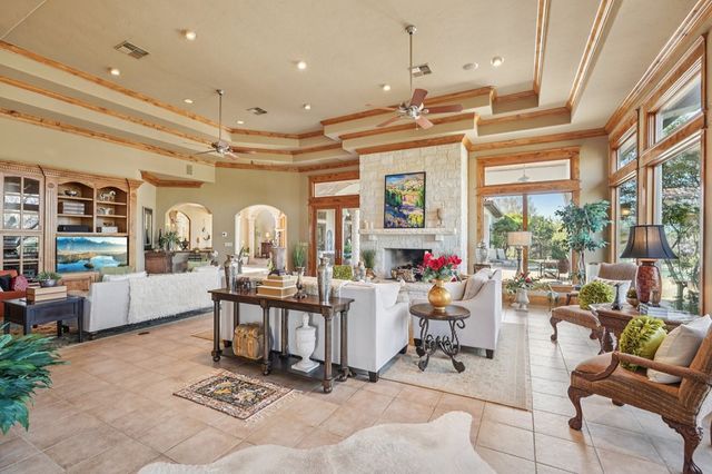 2121 Landmark Lane, Kerrville, TX 78028