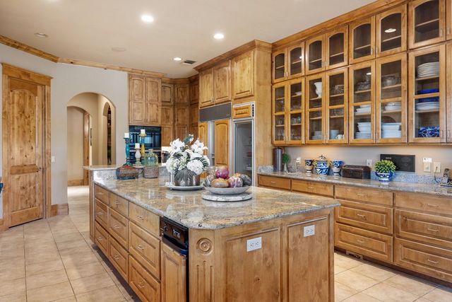 2121 Landmark Lane, Kerrville, TX 78028