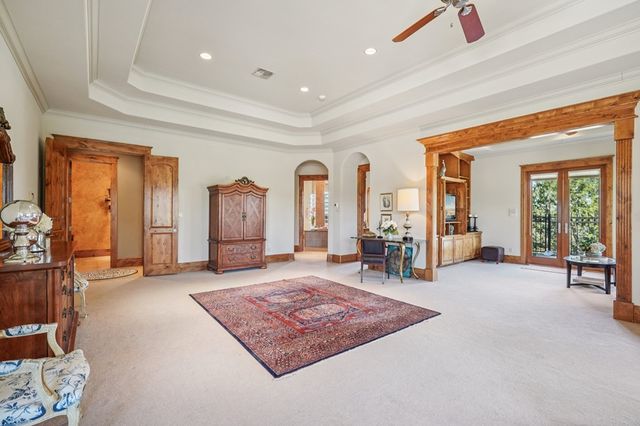 2121 Landmark Lane, Kerrville, TX 78028