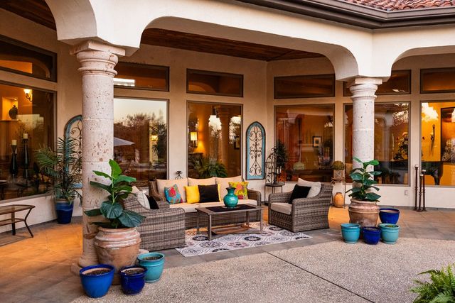 2121 Landmark Lane, Kerrville, TX 78028