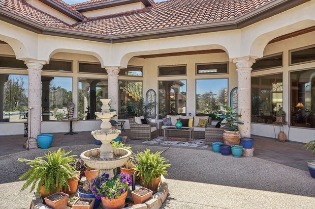 2121 Landmark Lane, Kerrville, TX 78028