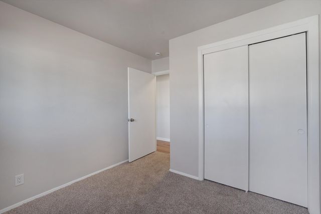 4032 Comanche Road NE, Albuquerque, NM 87110