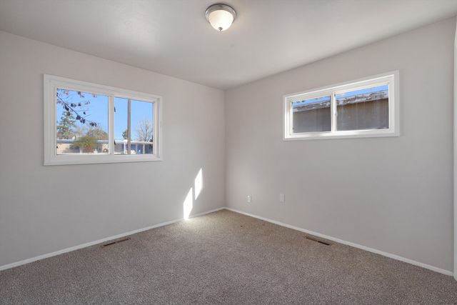 4032 Comanche Road NE, Albuquerque, NM 87110