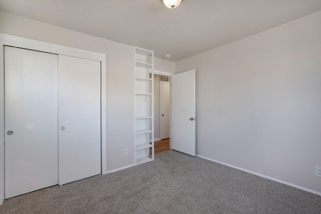 4032 Comanche Road NE, Albuquerque, NM 87110