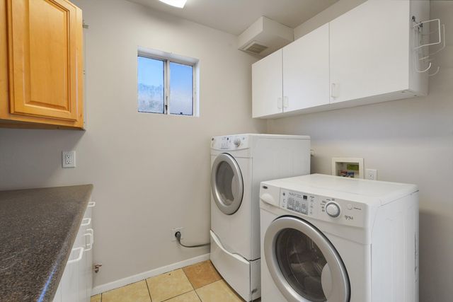 4032 Comanche Road NE, Albuquerque, NM 87110