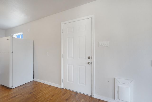 4032 Comanche Road NE, Albuquerque, NM 87110