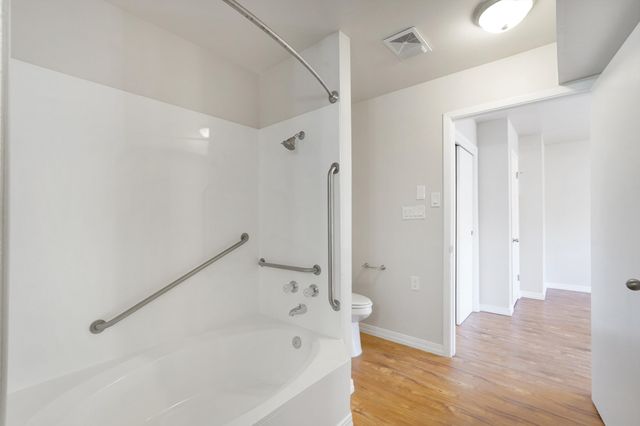 4032 Comanche Road NE, Albuquerque, NM 87110