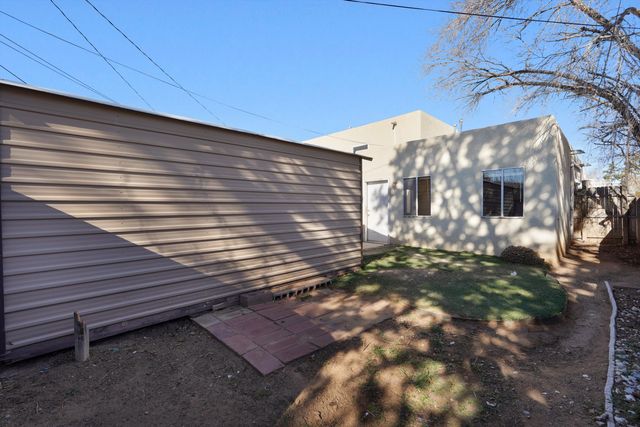 4032 Comanche Road NE, Albuquerque, NM 87110