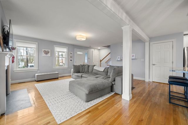 13 Mill St 1, Boston, MA 02122