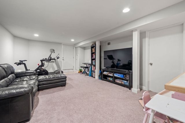 13 Mill St 1, Boston, MA 02122