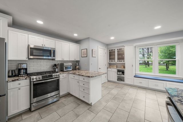 13 Mill St 1, Boston, MA 02122