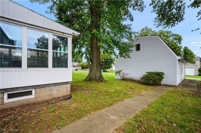 909 32nd Street, Parkersburg, WV 26104