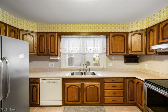 909 32nd Street, Parkersburg, WV 26104