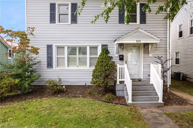 909 32nd Street, Parkersburg, WV 26104