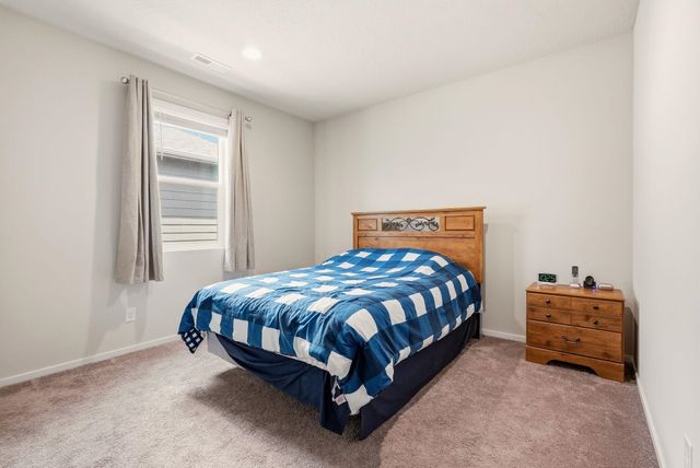 8013 S Fruitvale Ln, Cheney, WA 99004