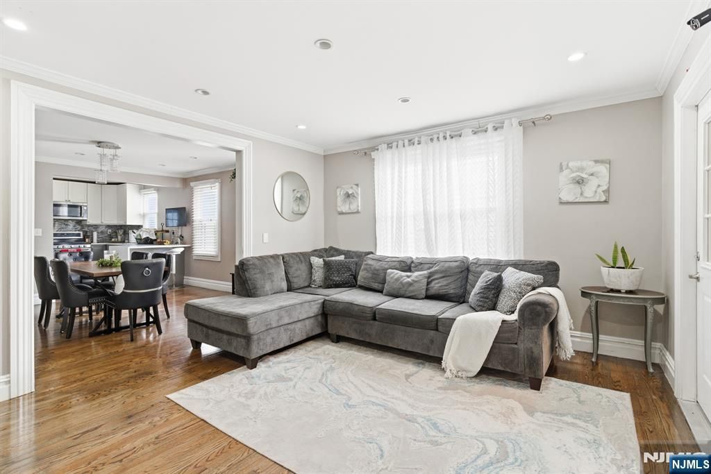 32 Elmwood Terrace, Irvington, NJ 07111