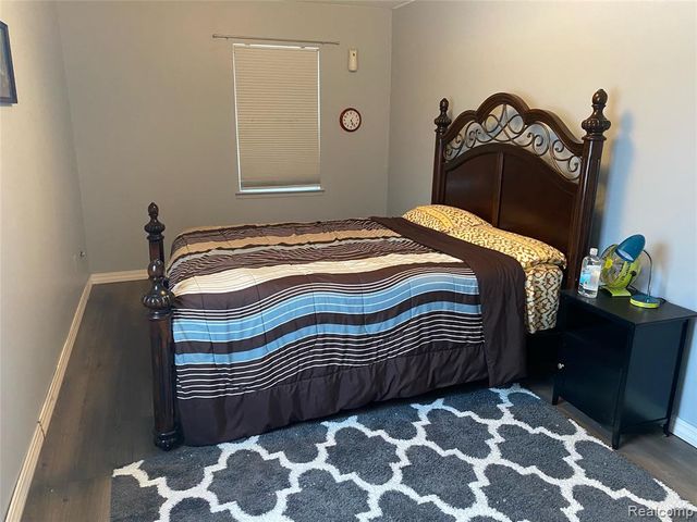 24404 Simmons Drive, Novi, MI 48374