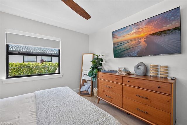 169 Ibis ST, Fort Myers Beach, FL 33931